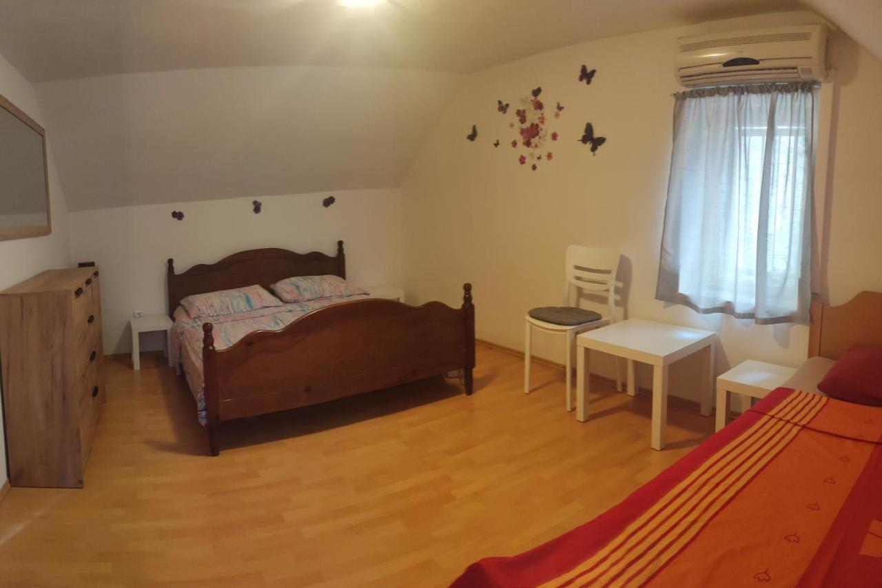 Adriana Downtown Guesthouse Сплит Экстерьер фото