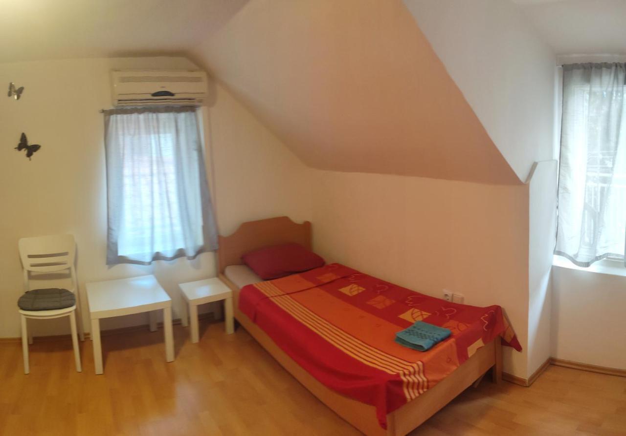 Adriana Downtown Guesthouse Сплит Экстерьер фото