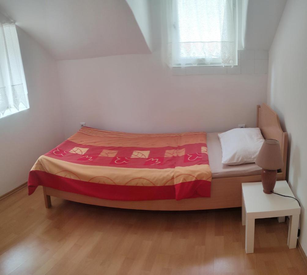 Adriana Downtown Guesthouse Сплит Экстерьер фото