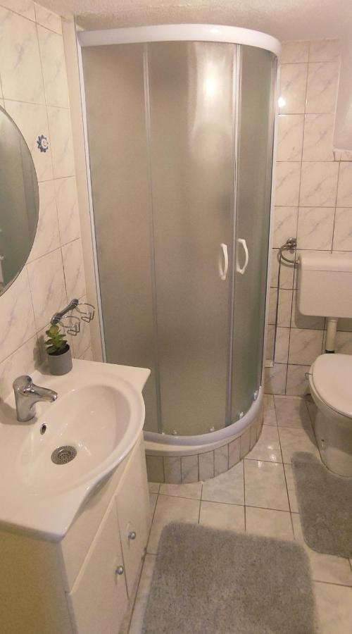 Adriana Downtown Guesthouse Сплит Экстерьер фото