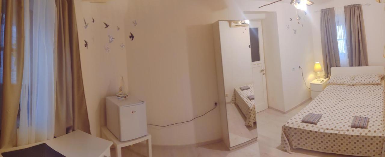 Adriana Downtown Guesthouse Сплит Экстерьер фото
