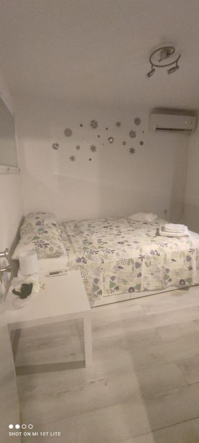 Adriana Downtown Guesthouse Сплит Экстерьер фото