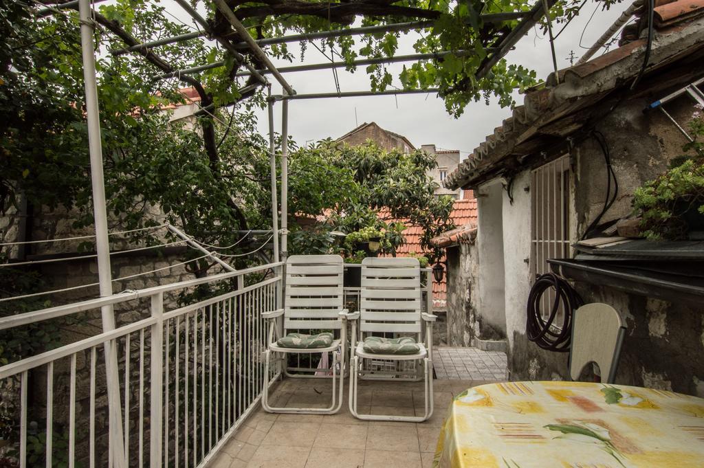Adriana Downtown Guesthouse Сплит Экстерьер фото